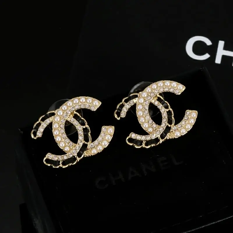 chanel boucles doreilles pour femme s_122a36a